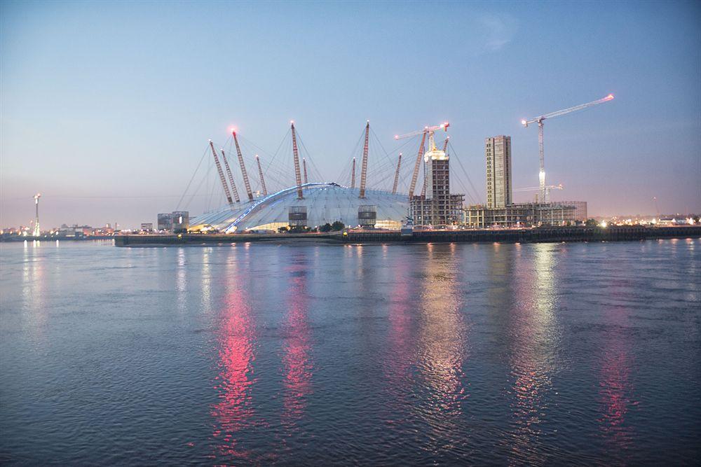 Radisson Blu Hotel, London Canary Wharf East Dış mekan fotoğraf