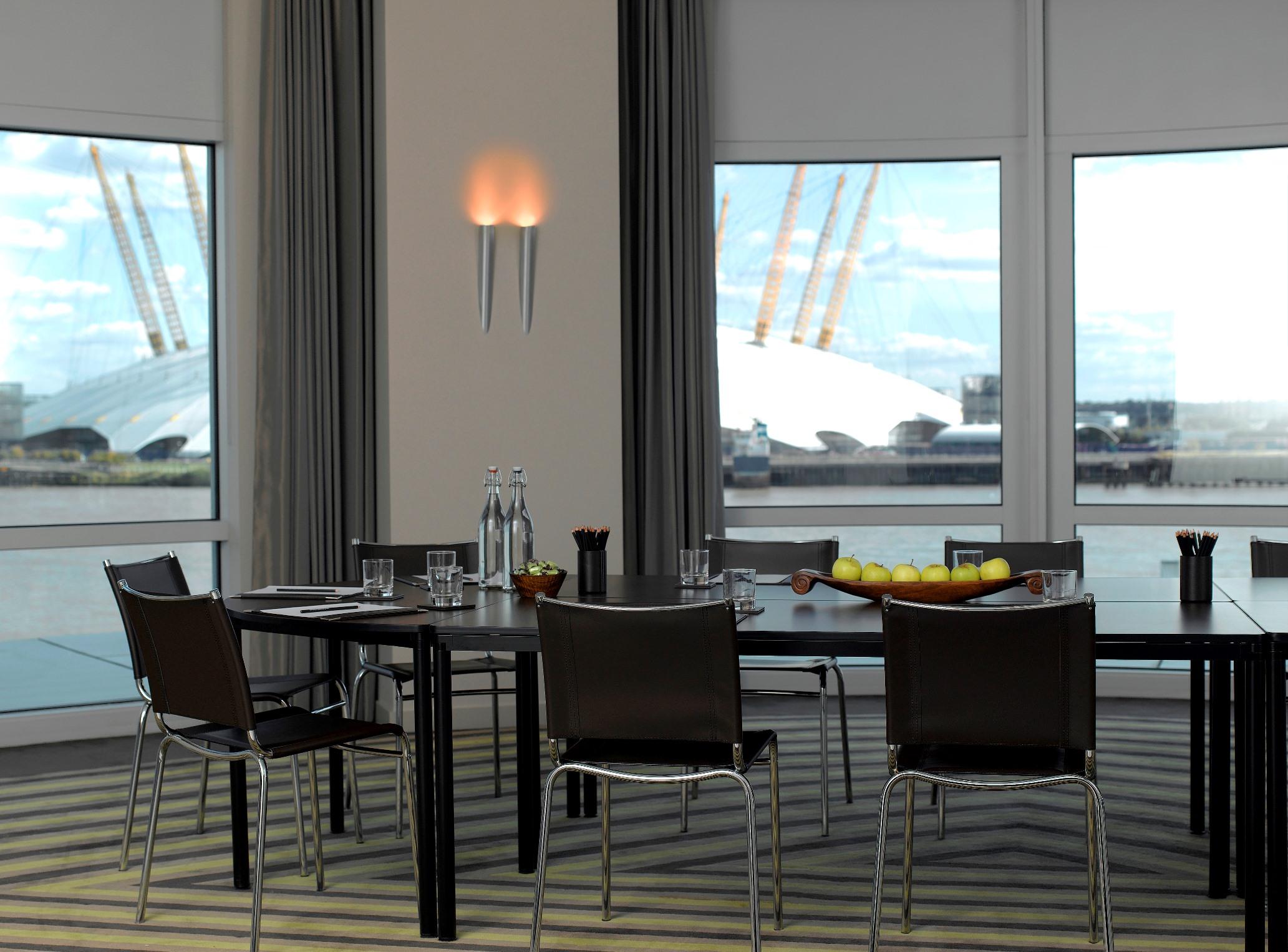Radisson Blu Hotel, London Canary Wharf East Dış mekan fotoğraf