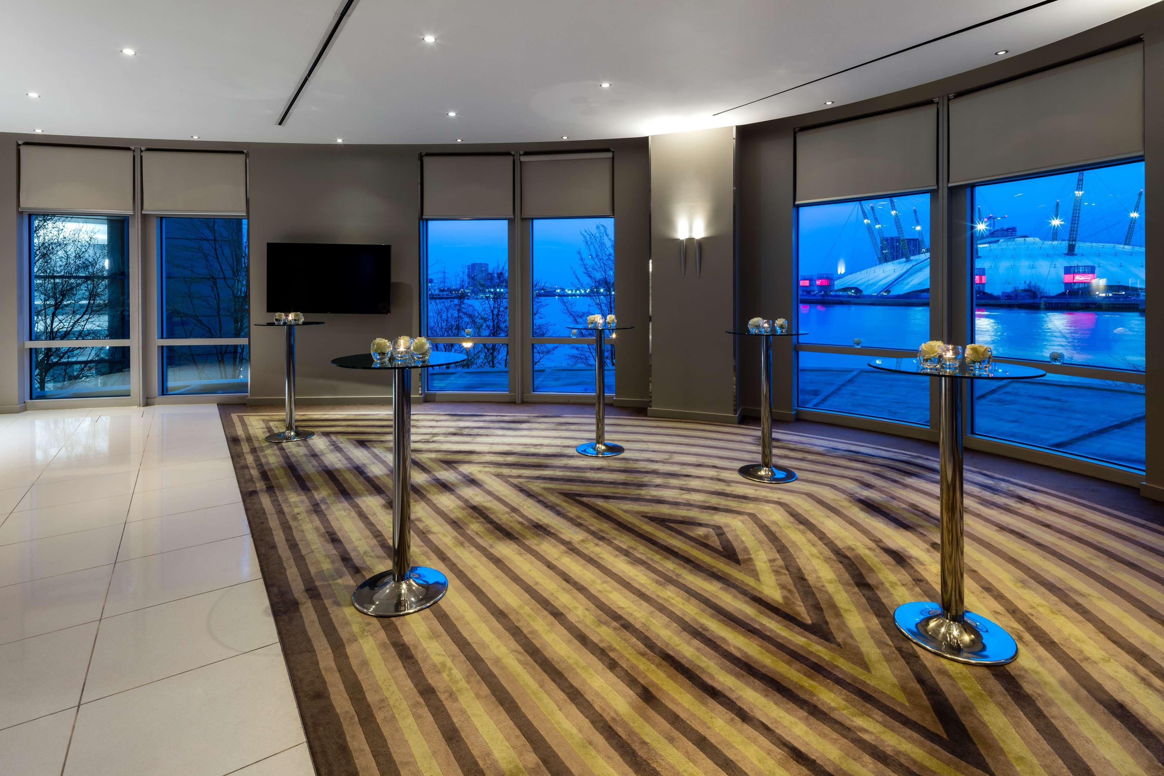 Radisson Blu Hotel, London Canary Wharf East Dış mekan fotoğraf