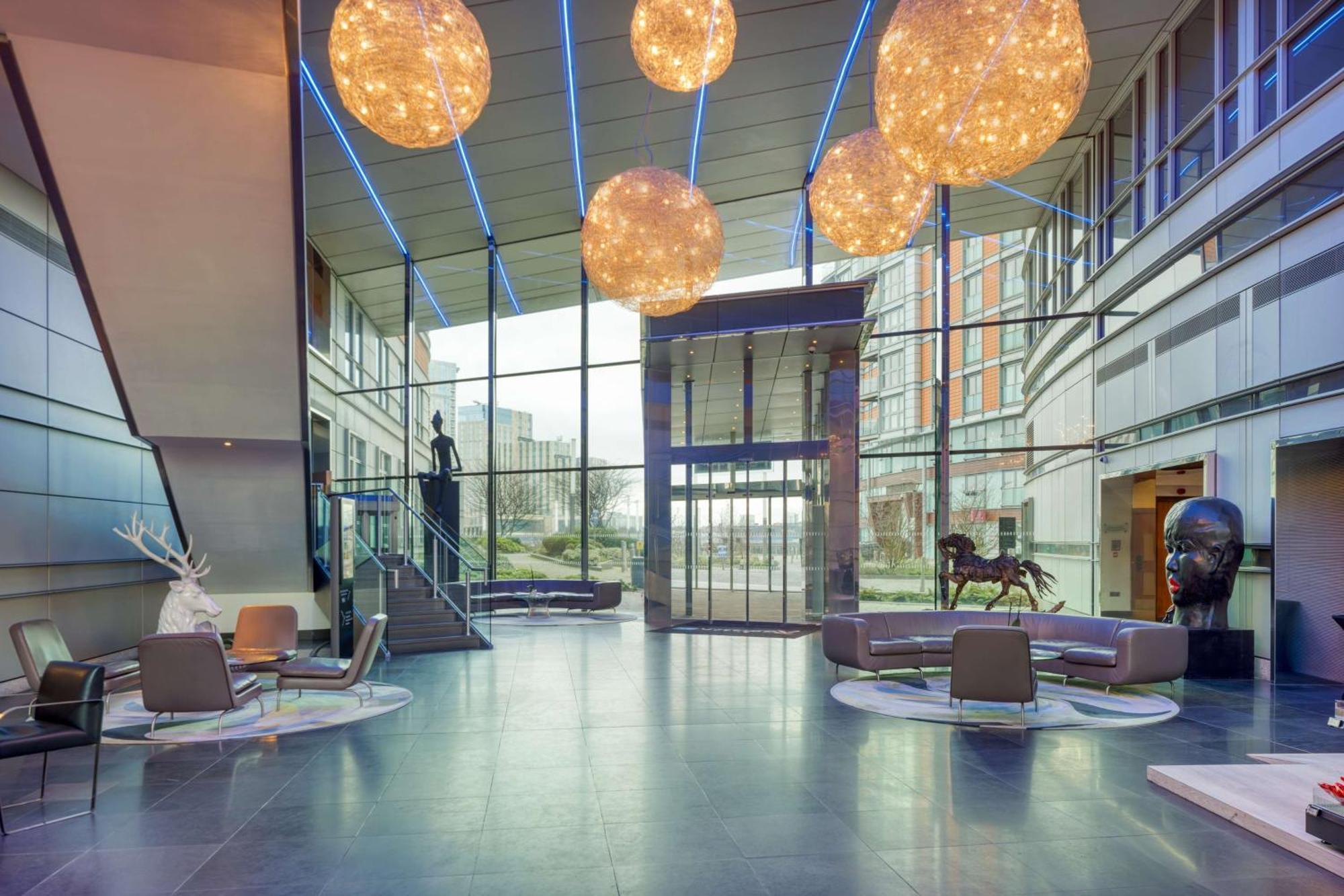 Radisson Blu Hotel, London Canary Wharf East Dış mekan fotoğraf